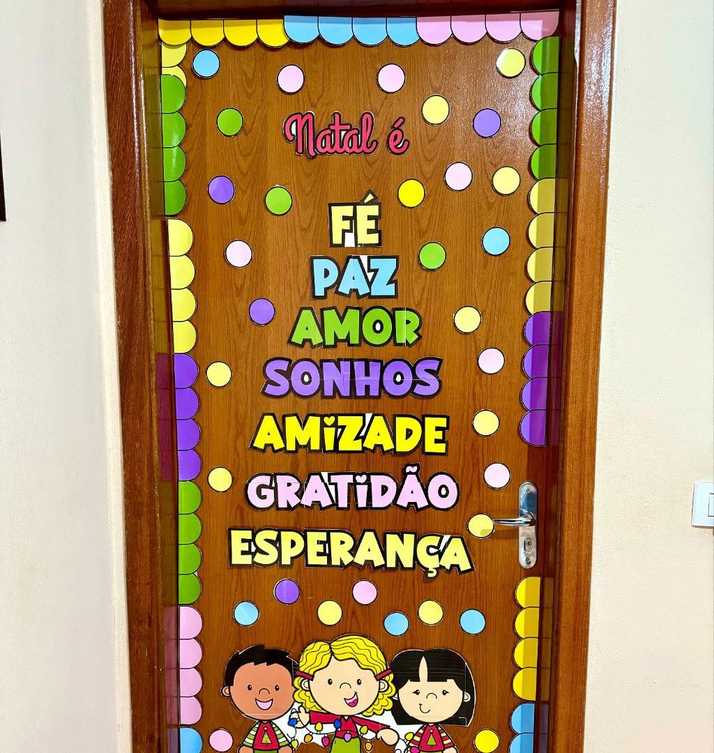 Decoração de porta tema Natal